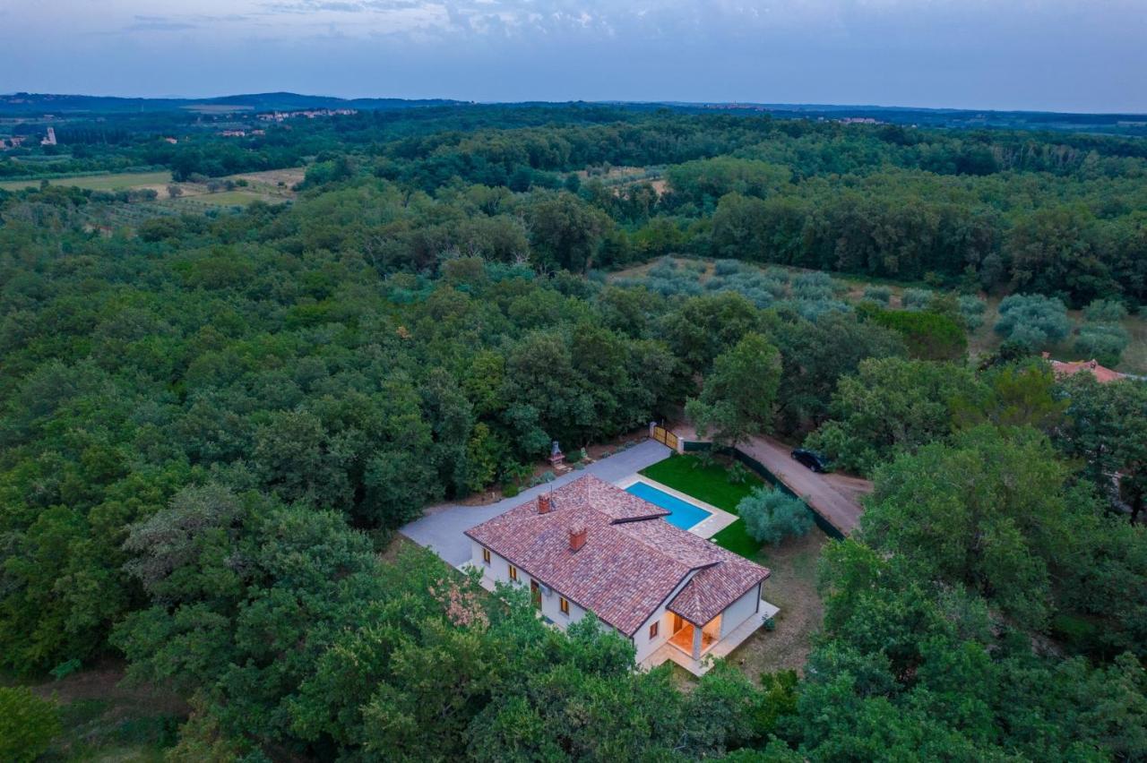 Villa Mirabella Umag Exterior photo